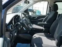 Gebraucht Mercedes V220 Edition 163 PS (119 kW) 2016 Blau Van / Kleinbus