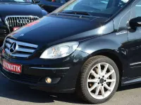 Gebraucht Mercedes B200 136 PS (100 kW) 2008 Schwarz Van / Kleinbus