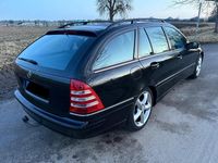 Gebraucht Mercedes C220 Avantgarde 150 PS (110 kW) 2007 Schwarz Kombi