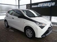 Gebraucht Toyota Aygo 72 PS (52 kW) 2019 Weiß Kleinwagen