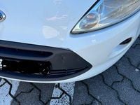 Gebraucht Ford Ka 69 PS (50 kW) 2015 Weiß Kleinwagen