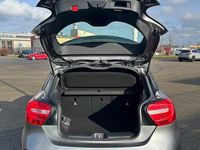 Gebraucht Mercedes A180 122 PS (89 kW) 2014 Grau Limousine