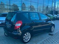 Gebraucht Mercedes A200 140 PS (102 kW) 2010 Schwarz Limousine