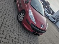 Gebraucht Peugeot 207 95 PS (69 kW) 2007 Rot Kleinwagen