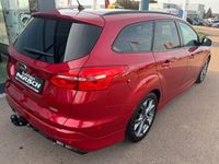 gebraucht Ford Focus Turnier ST-Line mit Kamera+Navi+LED+AHK