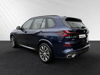 Gebraucht BMW X5 M Sport 298 PS (219 kW) 2024 Tansanitblau metallic SUV