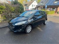 Gebraucht Ford Fiesta 101 PS (74 kW) 2014 Schwarz Kleinwagen