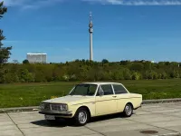 Usado Volvo 142 82 HP (60 kW) 1968 Bege Sedan