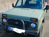 Gebraucht Lada niva 82 PS (60 kW) 2009 Grün SUV