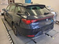 Gebraucht Seat Leon FR 150 PS (110 kW) 2023 Asphalt blau metallic (metallic) Limousine