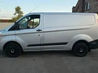 Usata Ford Transit Custom 105 CV (77 kW) 2017 Argento Monovolume