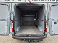 Gebraucht Mercedes Sprinter 190 PS (139 kW) 2023 Grau Van