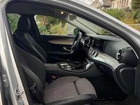 Gebraucht Mercedes E220 194 PS (142 kW) 2020 Silber Kombi