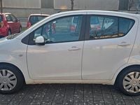 Gebraucht Suzuki Splash Club 65 PS (47 kW) 2009 Weiß Kleinwagen