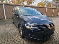 Gebraucht VW Sharan 150 PS (110 kW) 2019 Schwarz Van / Kleinbus