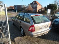 Gebraucht Mercedes C180 Classic 143 PS (105 kW) 2005 Grau Kombi