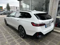 Gebraucht BMW i5 M Sport 250 kW (340 PS) 2024 Weiß Kombi