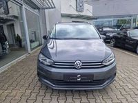 gebraucht VW Touran 2.0 TDI IQ.DRIVE 7-Sitze Navi ACC AHK Panorama-SD