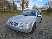 Gebraucht VW Jetta 100 PS (73 kW) 2004 Silber Kombi