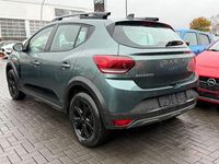 Gebraucht Dacia Sandero Extreme 110 PS (80 kW) 2024 Grün Limousine