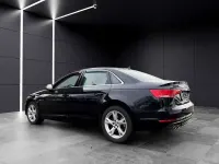Gebraucht Audi A4 Sport 218 PS (160 kW) 2018 Schwarz Limousine
