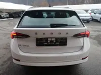 Gebraucht Skoda Octavia Ambition 116 PS (85 kW) 2022 Weiß Kombi