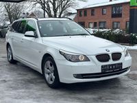 Gebraucht BMW 530 Advantage 235 PS (172 kW) 2009 Weiß Kombi