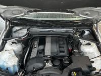 Gebraucht BMW 320 Sport Line 150 PS (110 kW) 1998 Silber Limousine