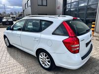 Gebraucht Kia Ceed Sportswagon EX 126 PS (92 kW) 2008 Weiß Kombi
