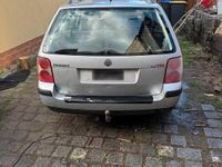 Second-hand VW Passat 136 CP (100 kW) 2004 Argintiu Break