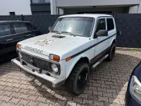 Gebraucht Lada Taiga 83 PS (61 kW) 2014 Weiß SUV