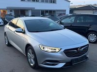 Gebraucht Opel Insignia Dynamic 165 PS (121 kW) 2018 Silber Limousine