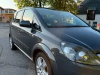 Gebraucht Opel Zafira 140 PS (102 kW) 2011 Grau Van / Kleinbus