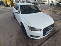 Gebraucht Audi A3 Ambiente 150 PS (110 kW) 2015 Weiß Limousine