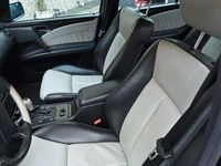 Gebraucht Mercedes E230 Avantgarde 150 PS (110 kW) 1997 Schwarz Limousine