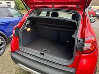 Gebraucht Renault Captur Intens 131 PS (96 kW) 2019 Dezir rot + black pearl SUV
