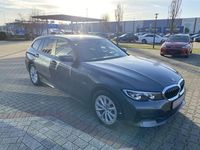 Gebraucht BMW 320e Advantage 204 PS (150 kW) 2022 Grau Kombi