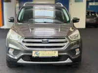 Gebraucht Ford Kuga Titanium 150 PS (110 kW) 2018 Grau SUV