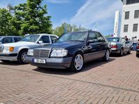 Gebraucht Mercedes E420 279 PS (205 kW) 1995 Schwarz Limousine
