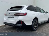 Nowe BMW 530e Performance 299 KM (219 kW) 2026 Biały Kombi