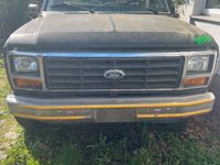 gebraucht Ford V8 XLT 250 5,7