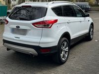 gebraucht Ford Kuga 1.5 Sync Edition Scheckheit gepflegt