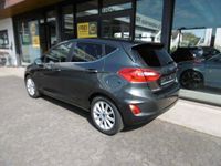 Gebraucht Ford Fiesta Titanium 101 PS (74 kW) 2018 Kleinwagen