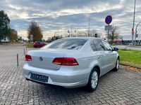 Gebraucht VW Passat Comfortline 122 PS (89 kW) 2011 Silber Limousine