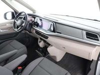 Gebraucht VW Multivan Life 150 PS (110 kW) 2024 Silber Van