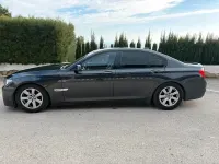 Gebraucht BMW 730 M Sport 245 PS (180 kW) 2010 Grau Limousine