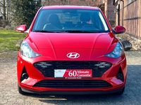 Gebraucht Hyundai i10 79 PS (58 kW) 2024 Rot Kleinwagen