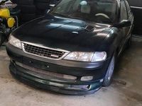 Gebraucht Opel Vectra 170 PS (125 kW) 1998 Grün Limousine