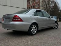 Gebraucht Mercedes C240 Elegance 170 PS (125 kW) 2000 Silber Limousine