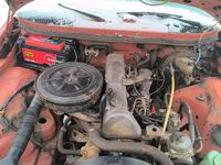 Gebraucht Mercedes 300 88 PS (64 kW) 1981 Rot Limousine